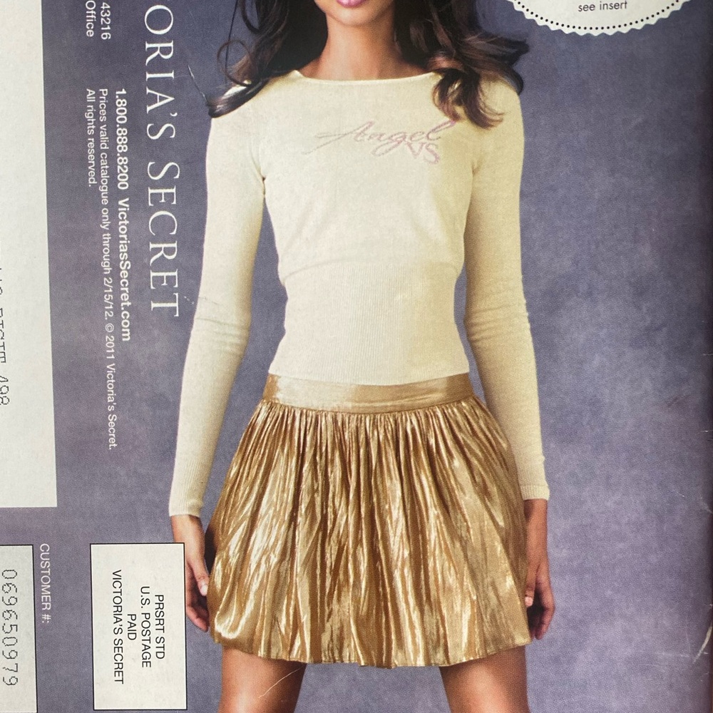 ❤️ 5/25 Victoria Secret Gold Metallic Skirt from London Jeans. - Picture 9 of 12